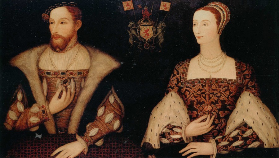 Reflections on a superb article on the differing childhoods of rival queens Mary and Elizabeth